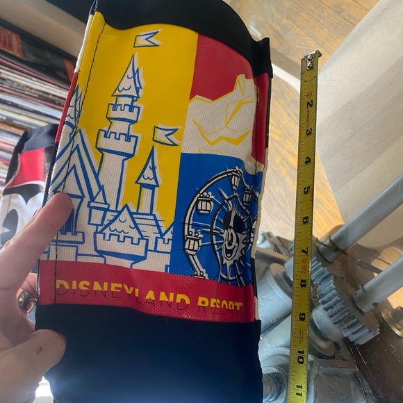 Disneyland exclusive 2021 tote - Picture 2 of 5